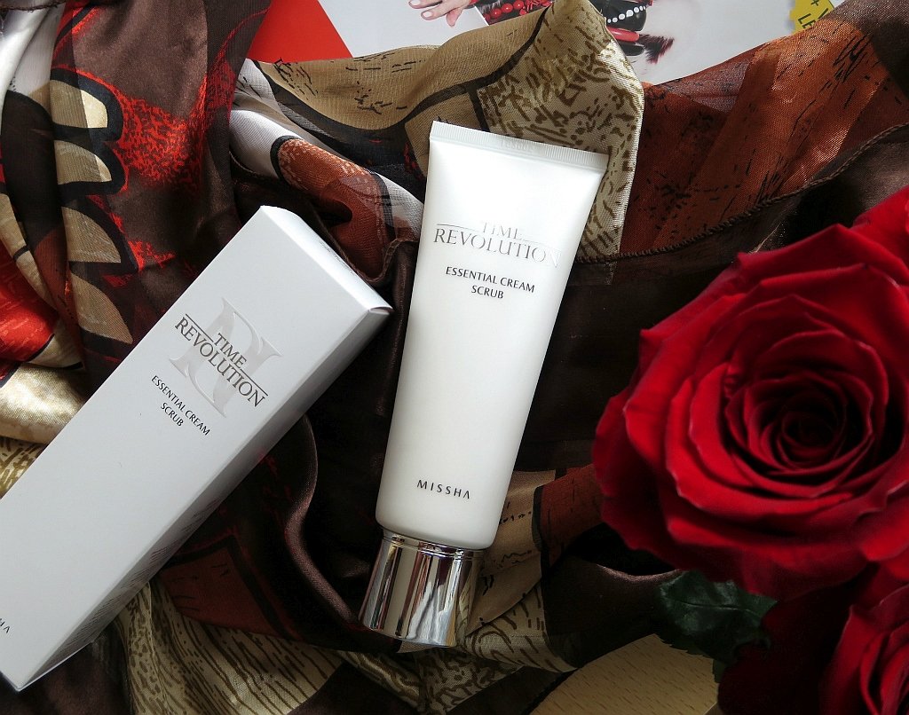 Švelnios odos paieškos, arba MISSHA kreminis šveitiklis "Time Revolution Essential"