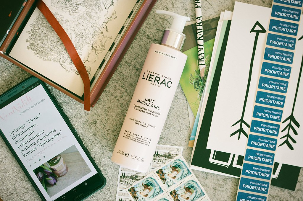 Apžvalga: “Lierac” micelinis veido valymo pienelis